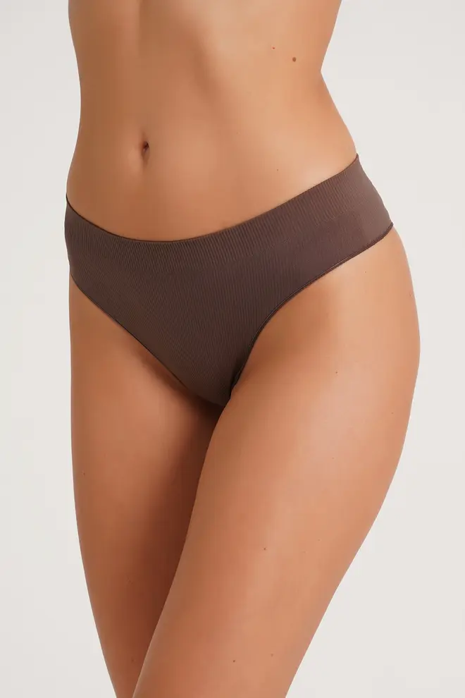 Nahtloser gerippter Brazilian Slip BRASILIAN BRIEFS RIB Deep Taupe (Braun) Nahtloser gerippter Brazilian Slip BRASILIAN BRIEFS RIB Deep Taupe (Braun)