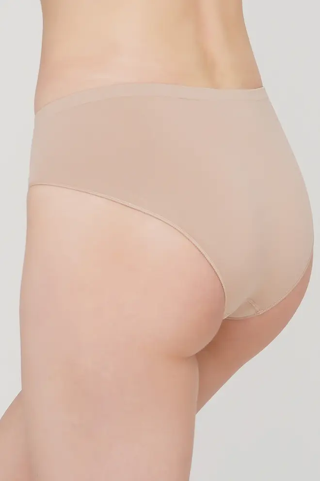 Women’s seamless hipster briefs (naturale)