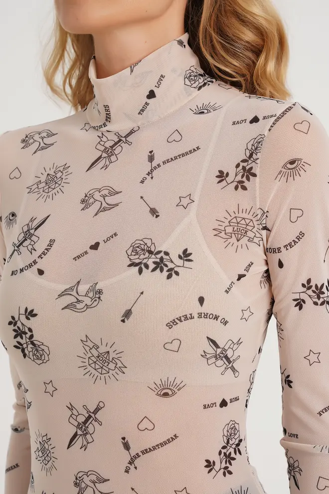 Transparent mesh turtleneck with tattoo pattern Tatoo 4901/07 beige tattoo