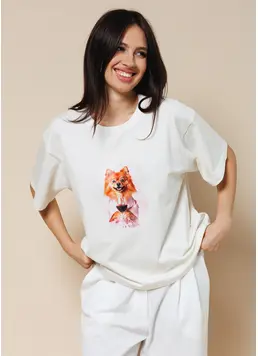 T-shirt with Pomeranian print “URBAN PAWS” 4826/010 (milk/pomeranian print) T-shirt with Pomeranian print “URBAN PAWS” 4826/010 (milk/pomeranian print)
