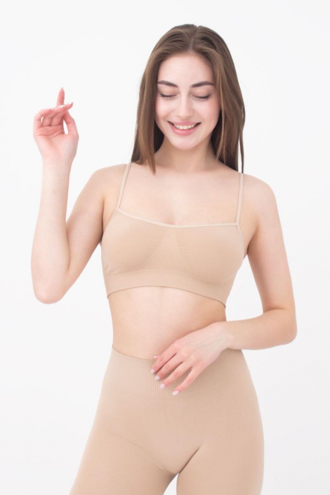 Geripptes Top mit Trägern CAMI TOP (naturale)