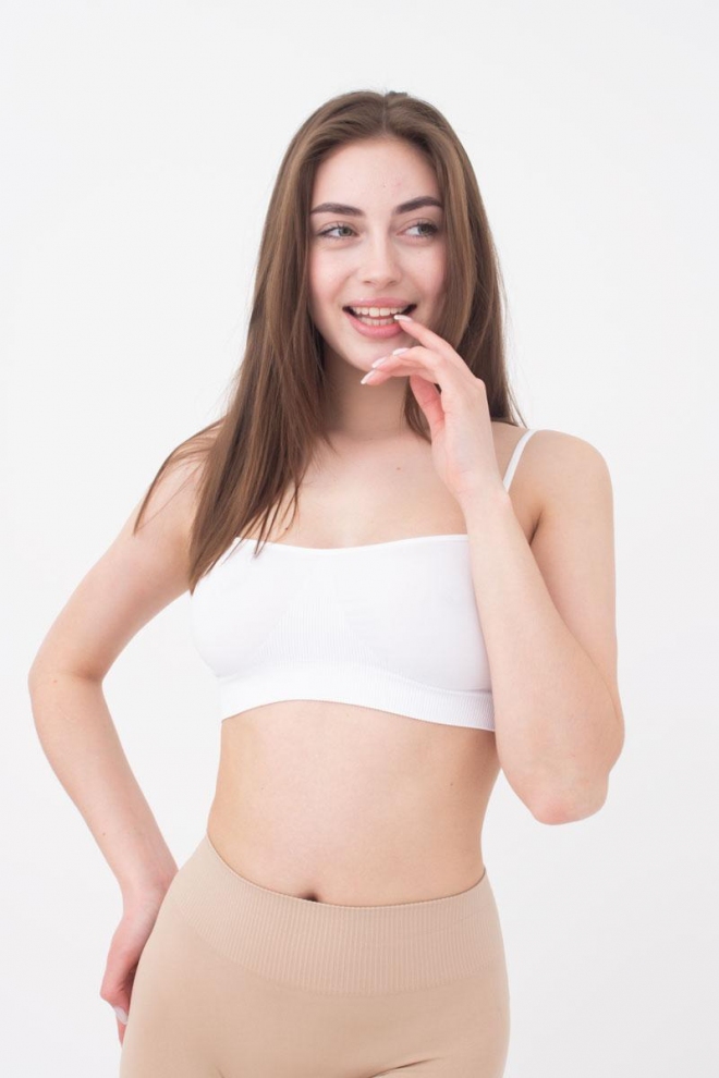 Geripptes Top mit Trägern CAMI TOP (white)