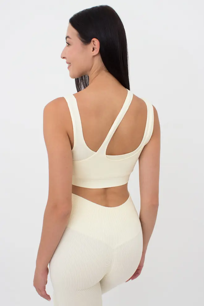 Seamless Top With Asymmetric Straps TOP RIB CO (milk)