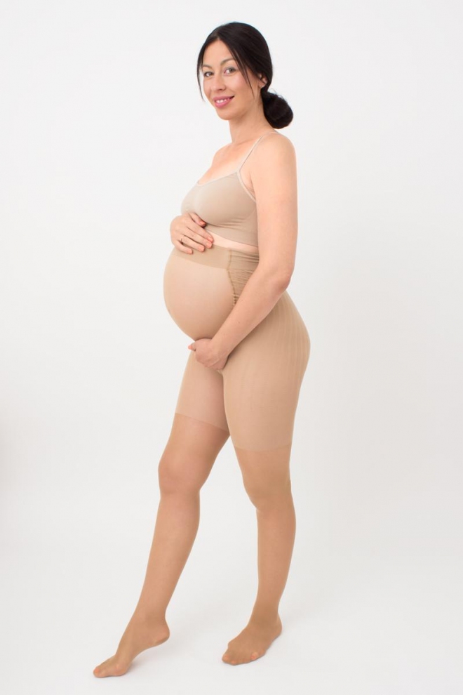 Strumpfhose с Shorts fur Schwangere MAMA 40 den (daino)