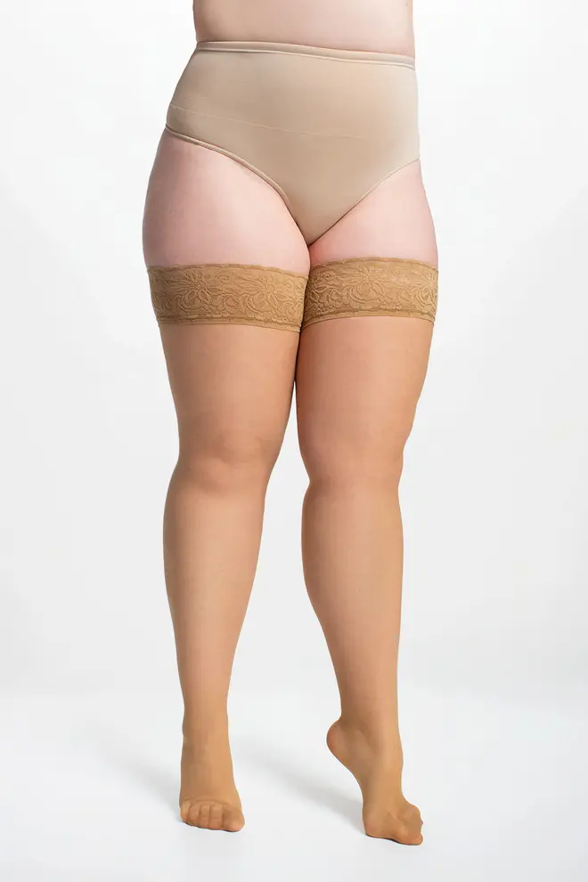 Plus-Size-Strümpfe mit selbsthaftender Spitze POSITIVE HOLD UPS 20 (daino)