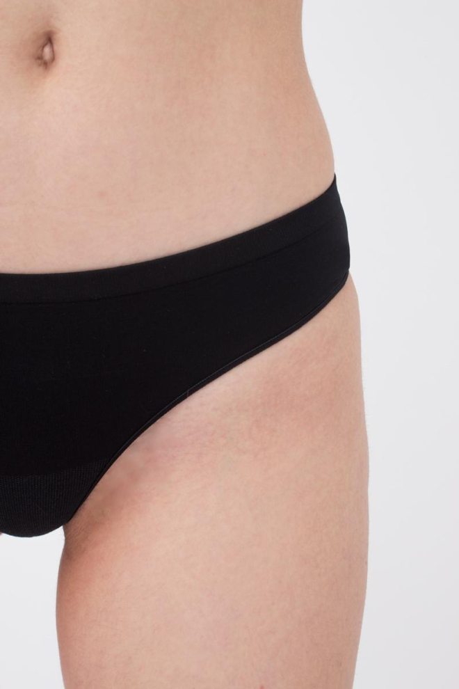 Seamless thong briefs STRING BRIEFS (black) Seamless thong briefs STRING BRIEFS (black)