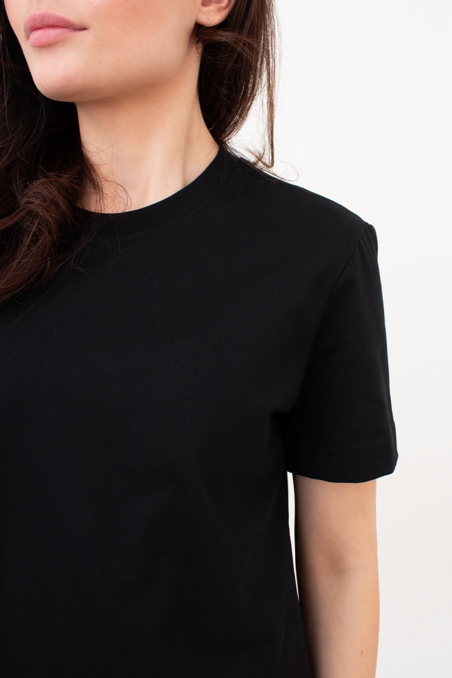 Frauen-T-Shirt aus Baumwolle T-SHIRT BASIC NECK 4815/010 (black)