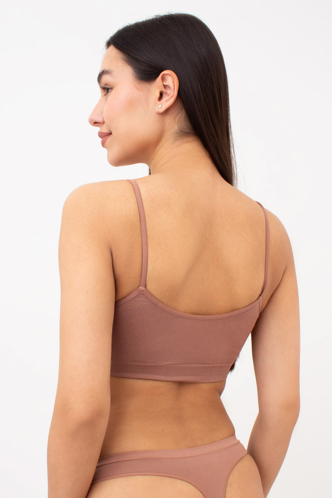 Geripptes Top mit Tragern CAMI TOP (mokko)