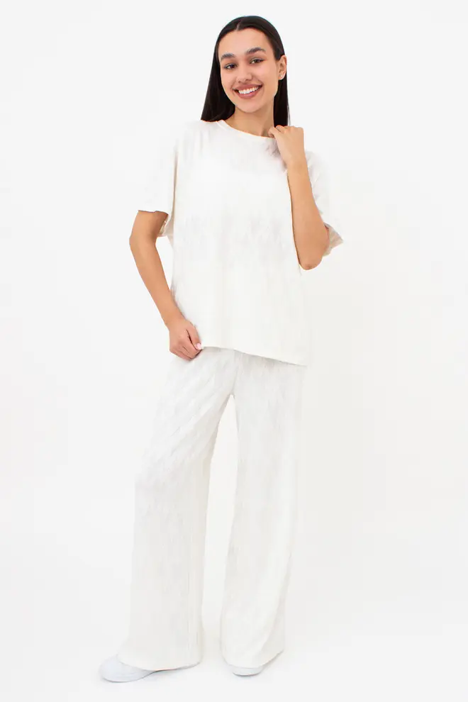 2-Teiliges Set aus Viskosemischung LIGHT ESSENCE 5122/250 (milk)