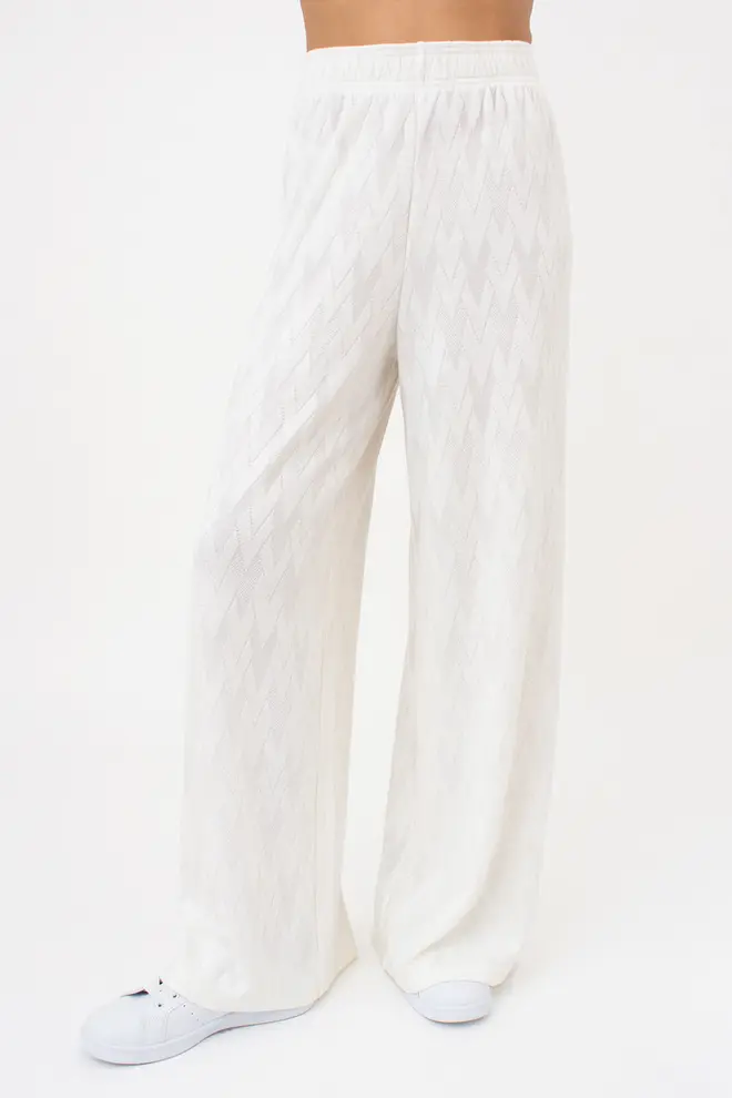 2-Teiliges Set aus Viskosemischung LIGHT ESSENCE 5122/250 (milk)