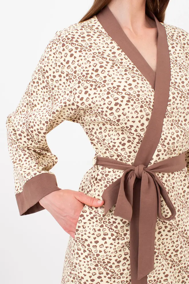 Morgenmantel aus Baumwolle WHISPER HEARTS 7234/010 (pale yellow/brown hearts)