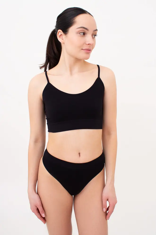 Thong briefs with grainy texture STRING BRIEFS GRAIN (black)